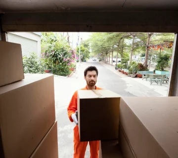 طراحی و بهینه‌سازی بسته‌بندی اثاثیه با فناوری‌های نوین